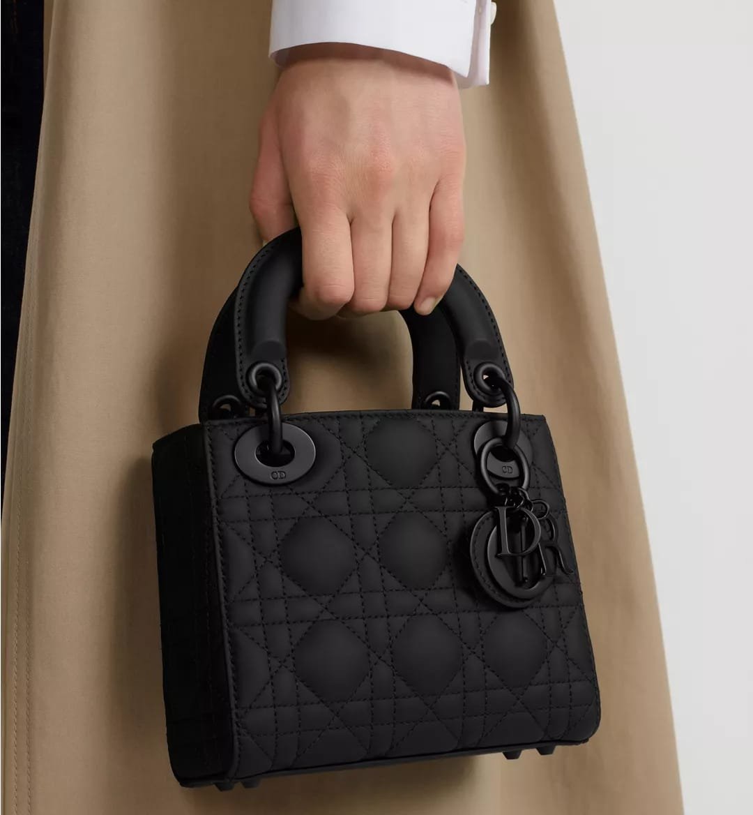 CHRISTIAN DIOR LADY D JOY BAG