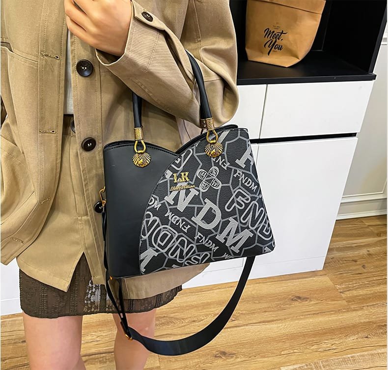 Women’s Tote Bag with Wide Shoulder Strap