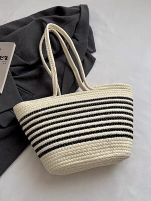 Women’s Woven Straw Tote Bag