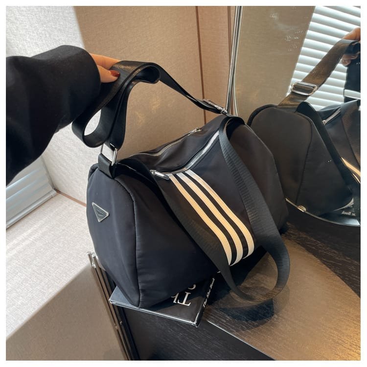 Women’s Black Stripe Duffle Shoulder Bag